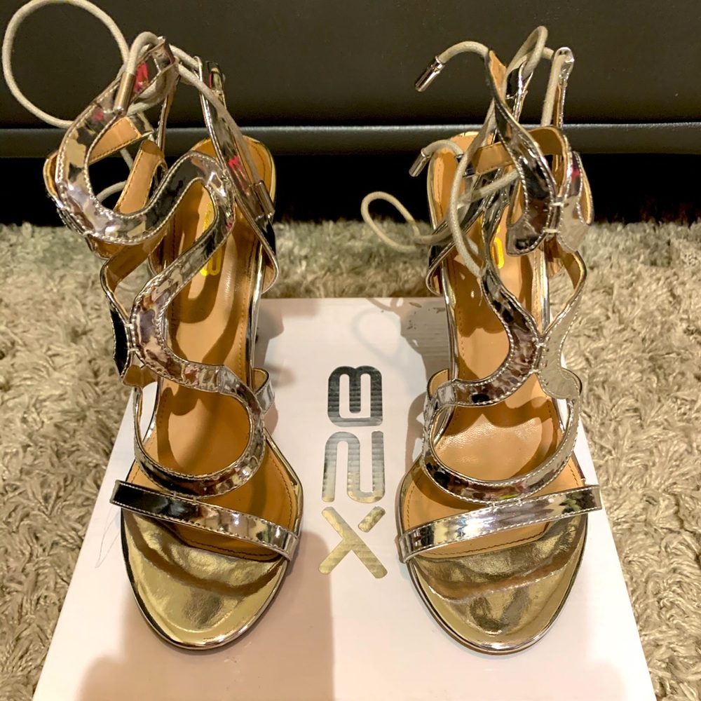 X2B CATRINA-6 SILVER PU SIZE 9